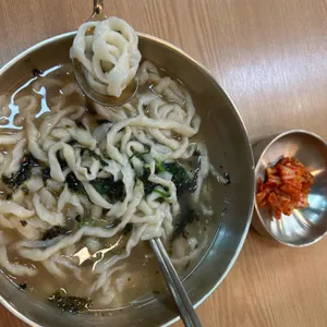 홍두깨손칼국수 사진