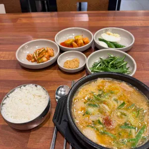 해운대합천돼지국밥 대표 사진