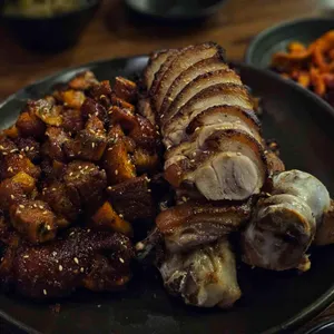 정가네 화덕구이족발 사진 1