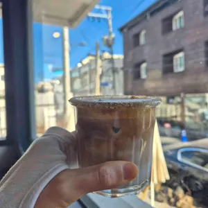 델야 대표 사진