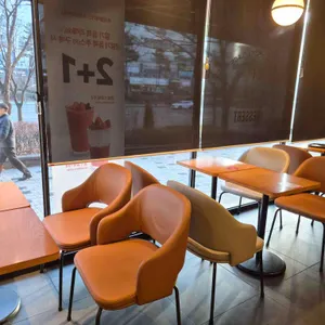 투썸플레이스 대표 사진