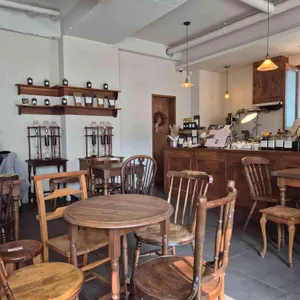 쿠로이시로 대표 사진