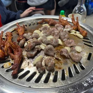 현고대 닭발 대표 사진