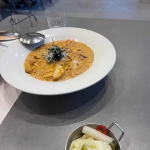 무튼 대표 사진