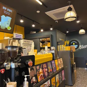 컴포즈커피 대표 사진