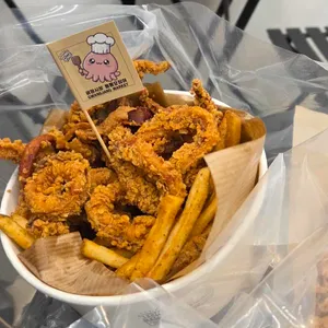 광장시장 통통오징어 사진