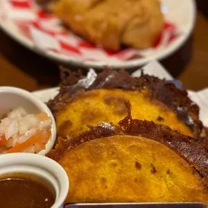 버커스 프롬 오스틴 대표 사진