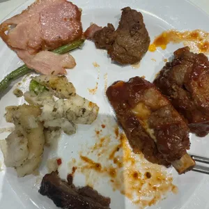 애슐리퀸즈 대표 사진