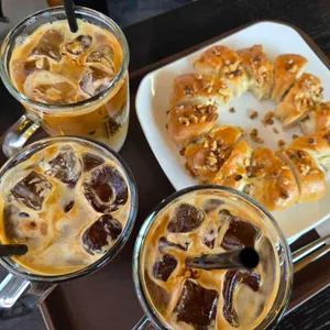 컬러인커피 사진 1