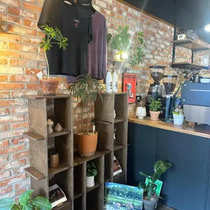 논플랫 대표 사진