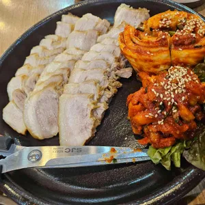 정광석항아리보쌈 사진