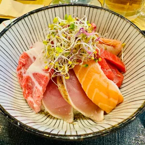 카타나 하나 사진