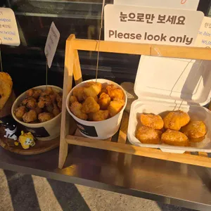 뚜기네꽈배기 리뷰 사진