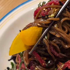 육회바른연어 사진