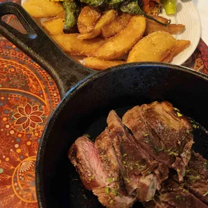 뽀르께노 스페니쉬 카페앤펍 사진