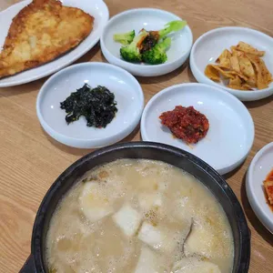 감나무식당 대표 사진