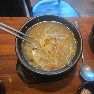 중리콩나물국밥 사진