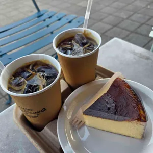 정지영커피로스터즈 사진 1