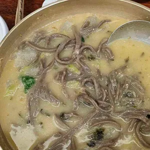 대궐막국수 사진 2