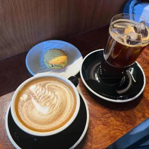 콰이어트라이트 대표 사진