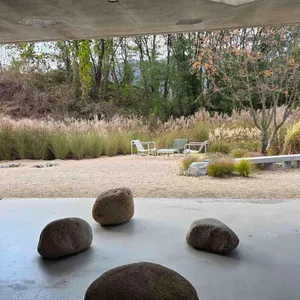 콘크리트월 대표 사진