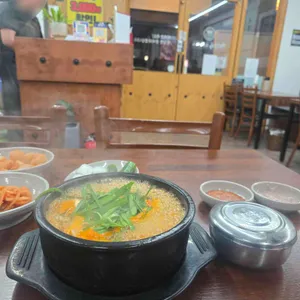 청담옥 얼큰순대국 사진 1