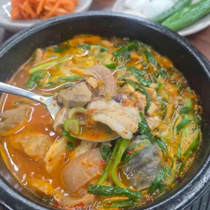 청담옥 얼큰순대국 대표 사진