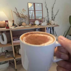 브라이트 대표 사진