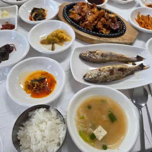 잘돼지 식당 대표 사진