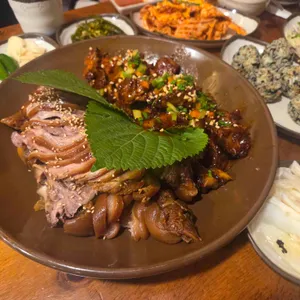 가장맛있는족발 사진