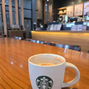 스타벅스 대표 사진