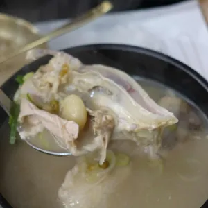 형과아우 누룽지삼계탕 사진