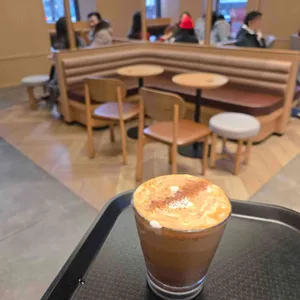 팀홀튼 대표 사진