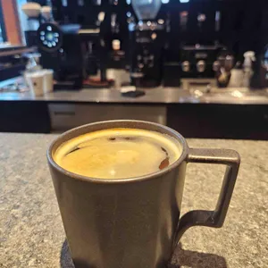 컨플릭트 스토어 사진