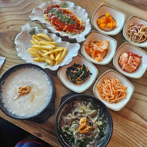 산방산식당 대표 사진