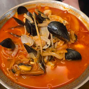 태양 대표 사진