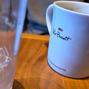 폴바셋 대표 사진