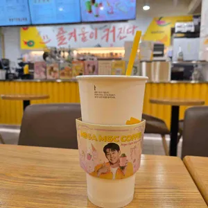 메가MGC커피 사진