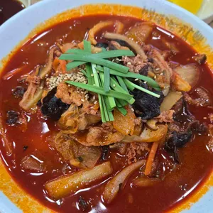 백년가 짬뽕 대표 사진