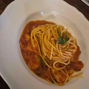 지오쿠치나 사진