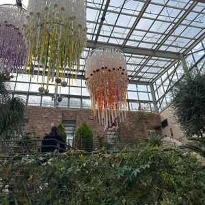 유니스의 정원 리뷰 사진