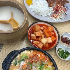 24시전주명가콩나물국밥 대표 사진