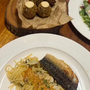 미오 대표 사진