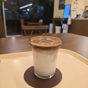 팰로우커피 사진 1