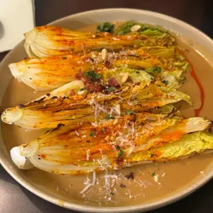 아웃오브오더 대표 사진