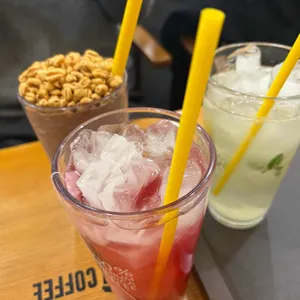 메가커피 사진 2