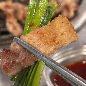 돈이랑으뜸참숯 리뷰 사진