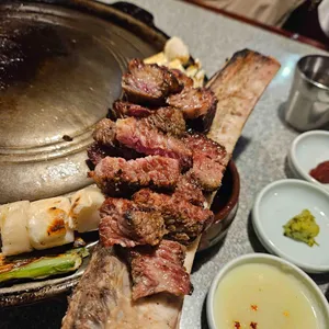 몽탄 대표 사진