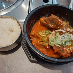화산소갈비찜 대표 사진