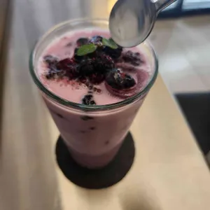 스톤 대표 사진